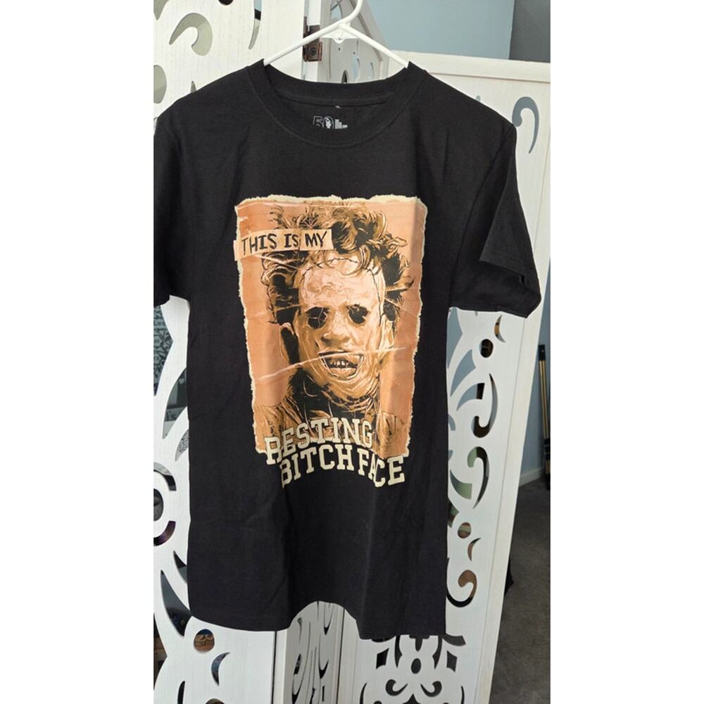 Texas Chainsaw Massacre Leatherface Resting Bitchface Tee Mens S NWOT